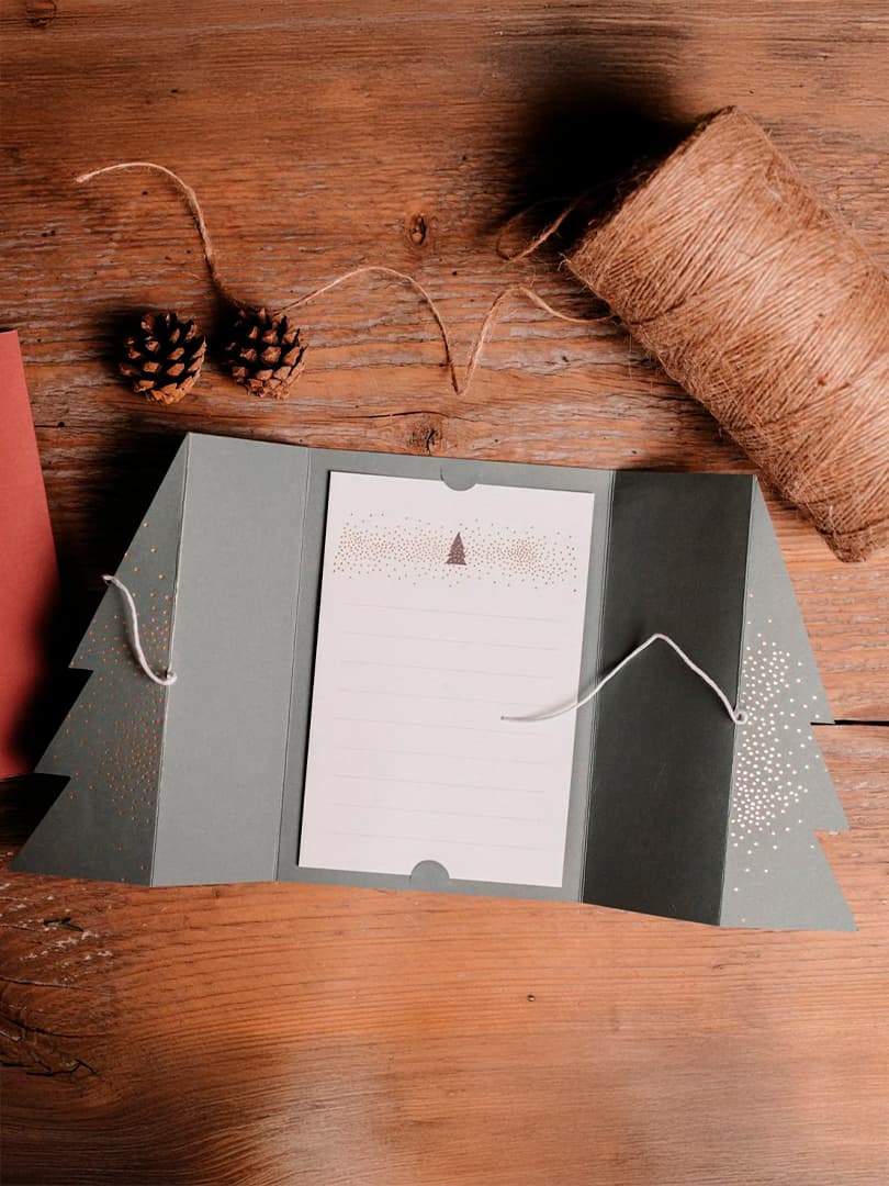 Biglietto di Auguri Natalizio ad Albero