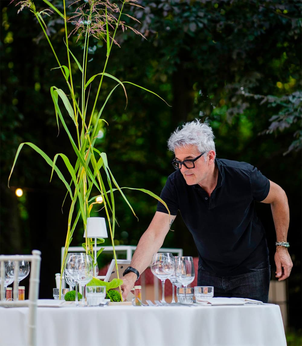 Enrico Castelli preparazione tavola