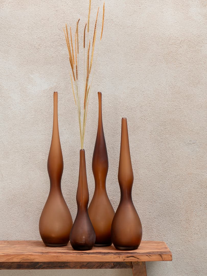 Vaso Yoko Curvato Flauto Vetro Marrone