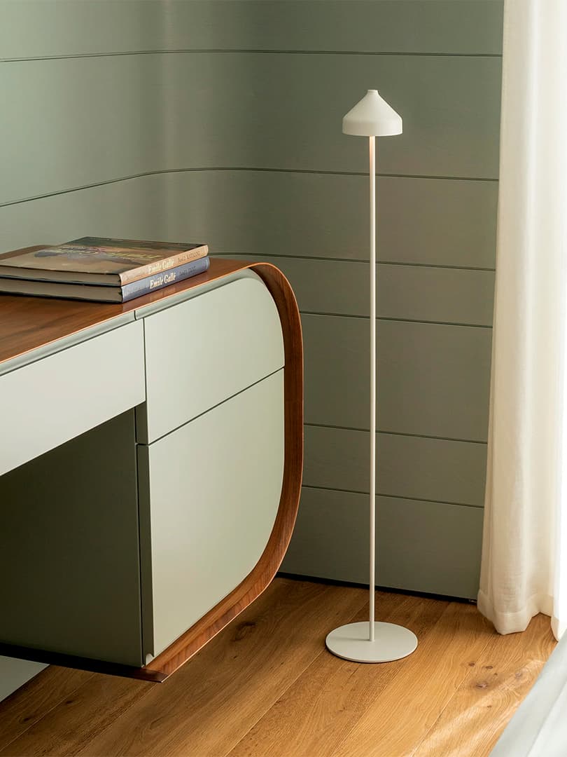 Amelie Lampada da Terra