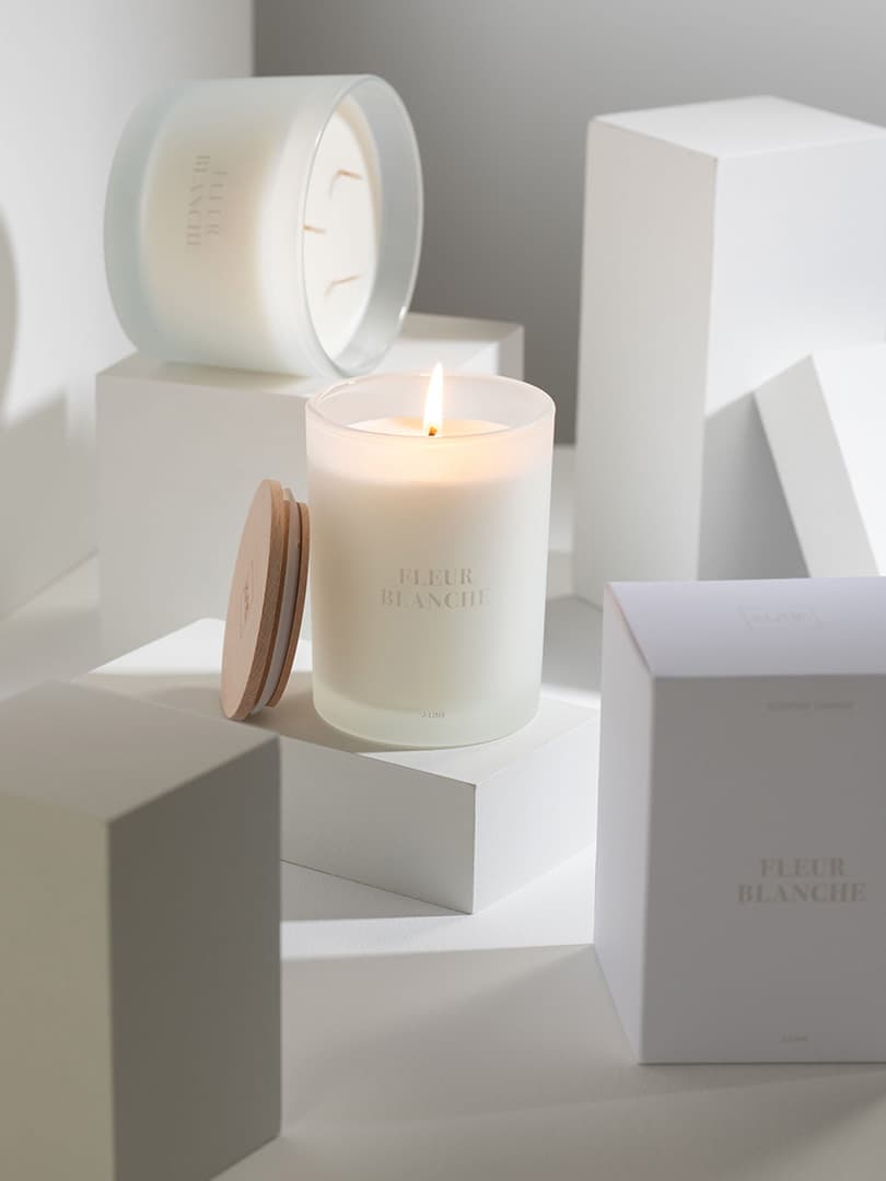 Candela Profumata Accords Essentiels Fleur Blanche 38ore