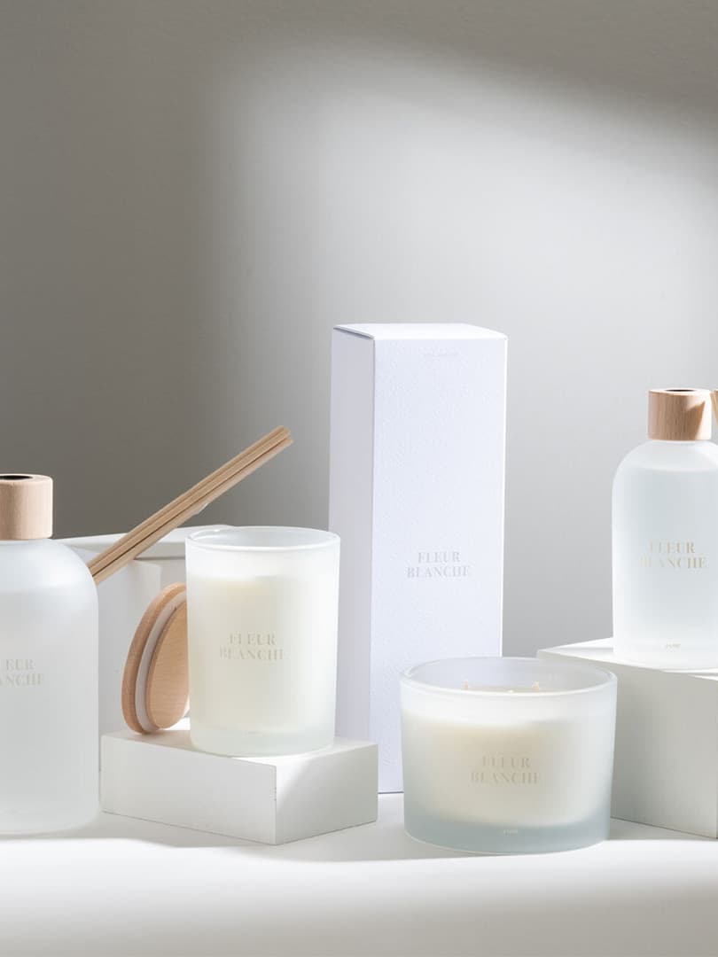 Candela Profumata Accords Essentiels Fleur Blanche 38ore