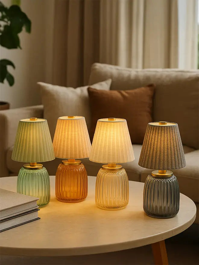 Lampada da Tavolo Plissé colore Sabbia