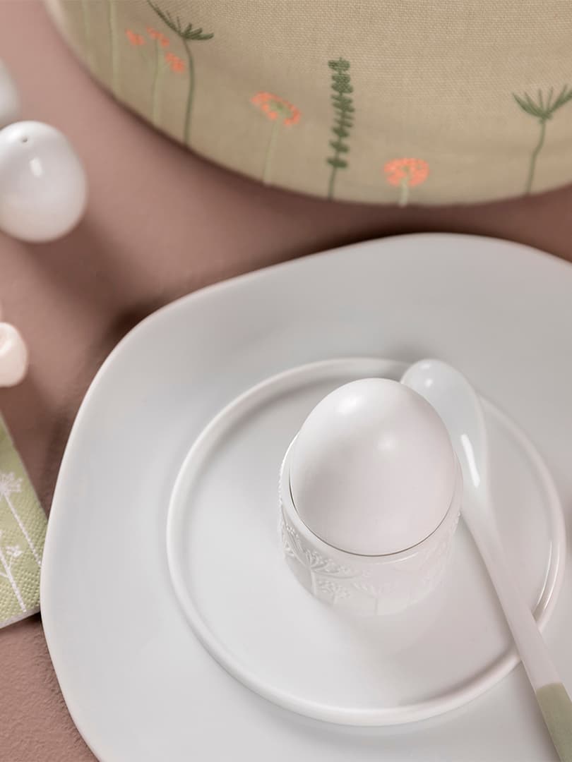 Portauovo in Porcellana con Motivi Floreali