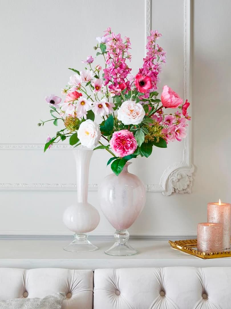 Rosa Alma Olis White